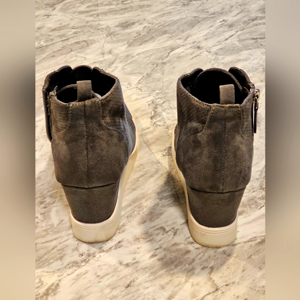 MIA Hidden Wedges - Picture 4 of 6